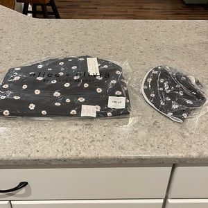 Daisy Print Duffel Bag with Reversible Bucket Hat